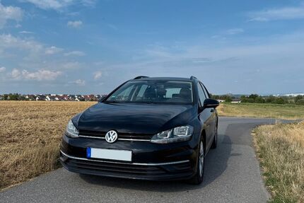 VW Golf 136.000 km 11.500 &euro; Leonberg 71229