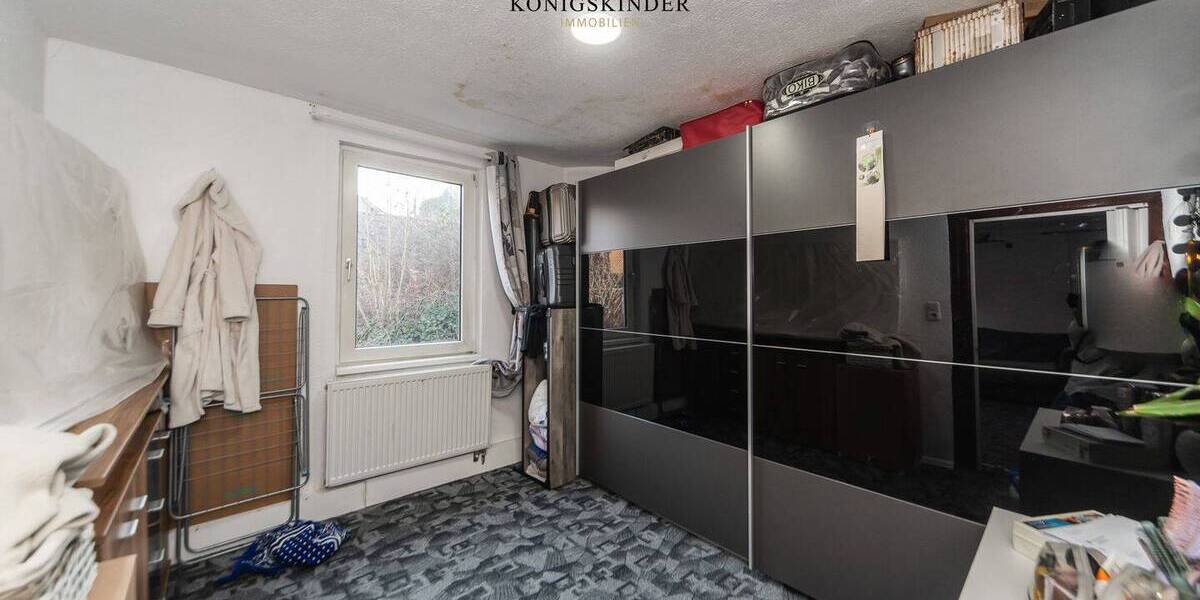 Mehrfamilienhaus, Wohnhaus Hessigheim - 6 Zimmer, 140 m&sup2;, 300.000&euro; | Angebot:25998585