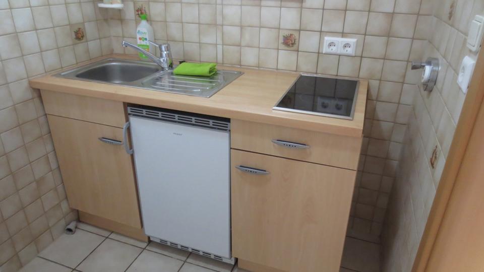 Etagenwohnung Esslingen am Neckar Oberesslingen - 1 Zimmer, 32 m&sup2;, 150.000&euro; | Angebot:26757459