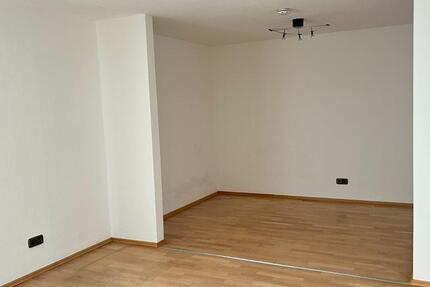 Wohnung Stuttgart Lehen - 1.5 Zimmer, 46 m&sup2;, 900&euro; | Angebot:25081515