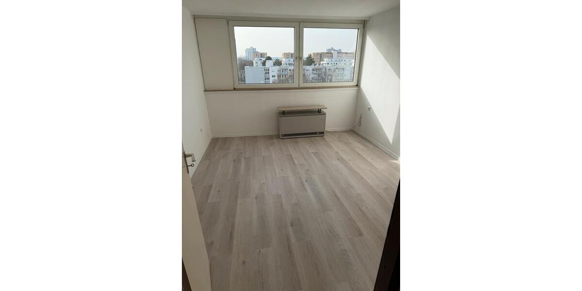 Etagenwohnung Stuttgart Vaihingen - 2 Zimmer, 60 m&sup2;, 950&euro; | Angebot:25379667