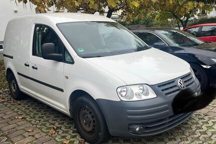VW Caddy 145.000 km 5.390 &euro; Lauffen 74348