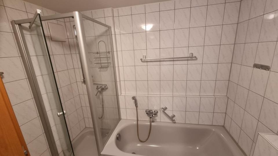 Etagenwohnung Sachsenheim - 3.5 Zimmer, 87 m&sup2;, 310.000&euro; | Angebot:25265664