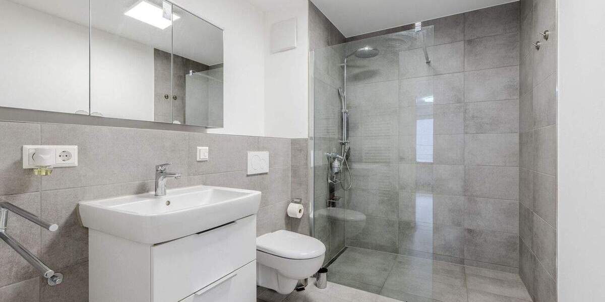 Etagenwohnung Stuttgart / Zuffenhausen Zuffenhausen - 3 Zimmer, 95 m&sup2;, 589.000&euro; | Angebot:25704153