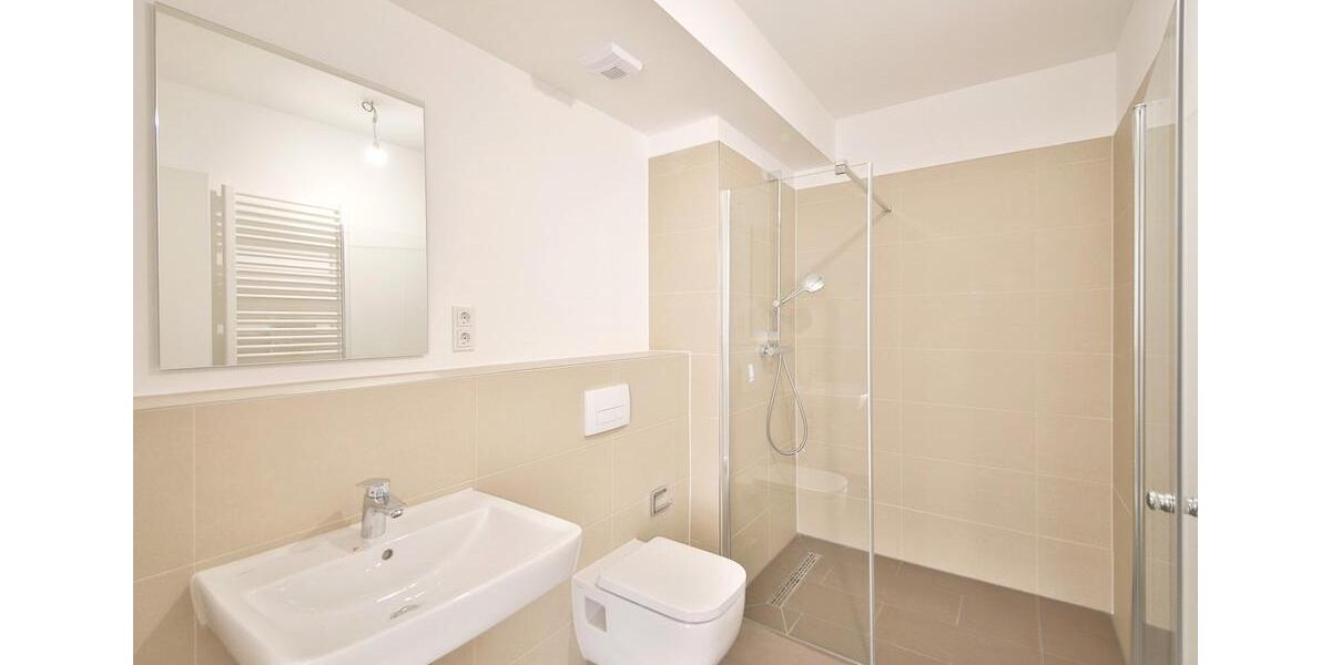 Etagenwohnung Böblingen - 2 Zimmer, 69 m&sup2;, 1.521&euro; | Angebot:25783082