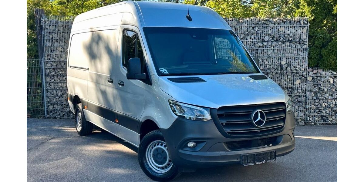 Mercedes-Benz Sprinter 248.040 km 27.965 &euro; Sindelfingen 71065