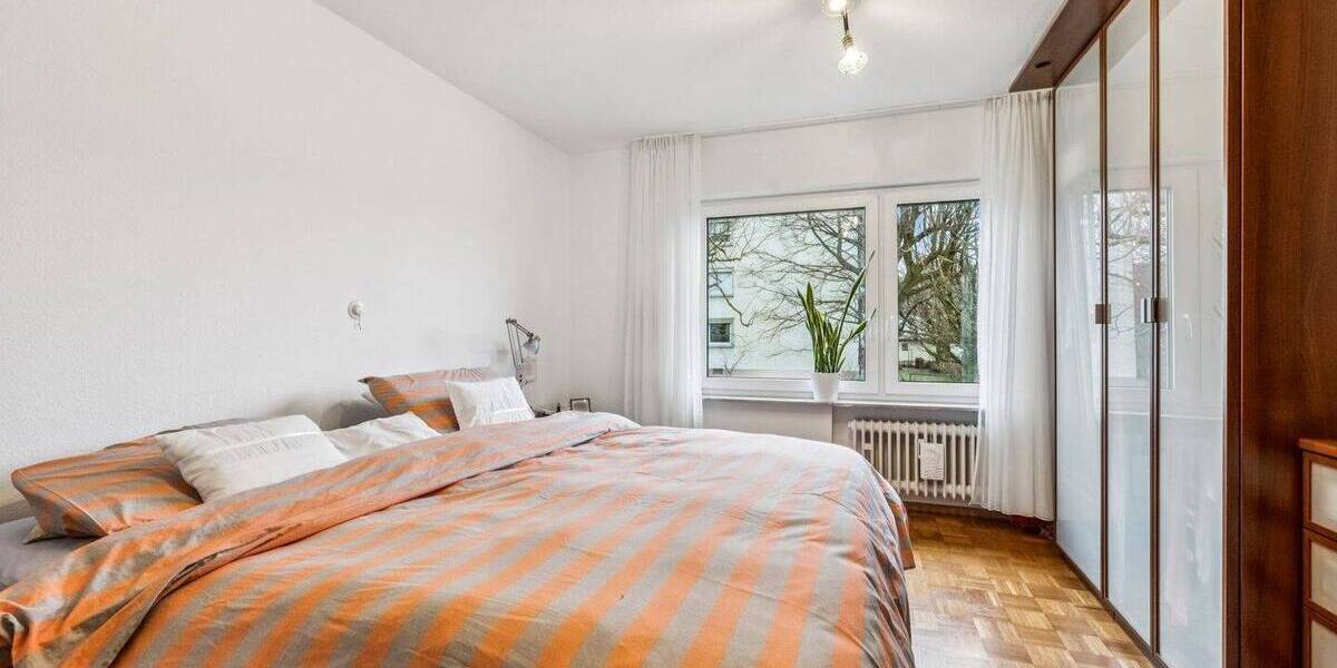 Mehrfamilienhaus, Wohnhaus Ludwigsburg Ost - 1 Zimmer, 303 m&sup2;, 1.150.000&euro; | Angebot:25958838