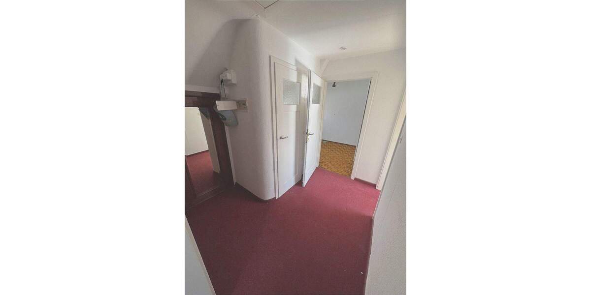 Doppelhaushälfte Stuttgart Luginsland - 7 Zimmer, 134 m&sup2;, 535.000&euro; | Angebot:25696486