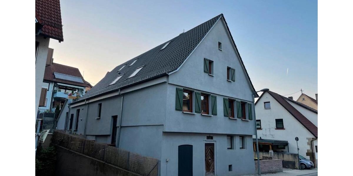 Mehrfamilienhaus, Wohnhaus Ludwigsburg Hoheneck - 20 Zimmer, 300 m&sup2;, 1.000.000&euro; | Angebot:25823883