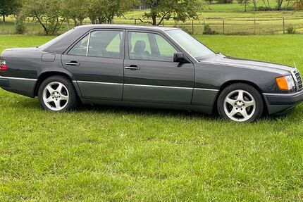 Mercedes-Benz E 220 261.000 km 6.490 &euro; Stuttgart 70619