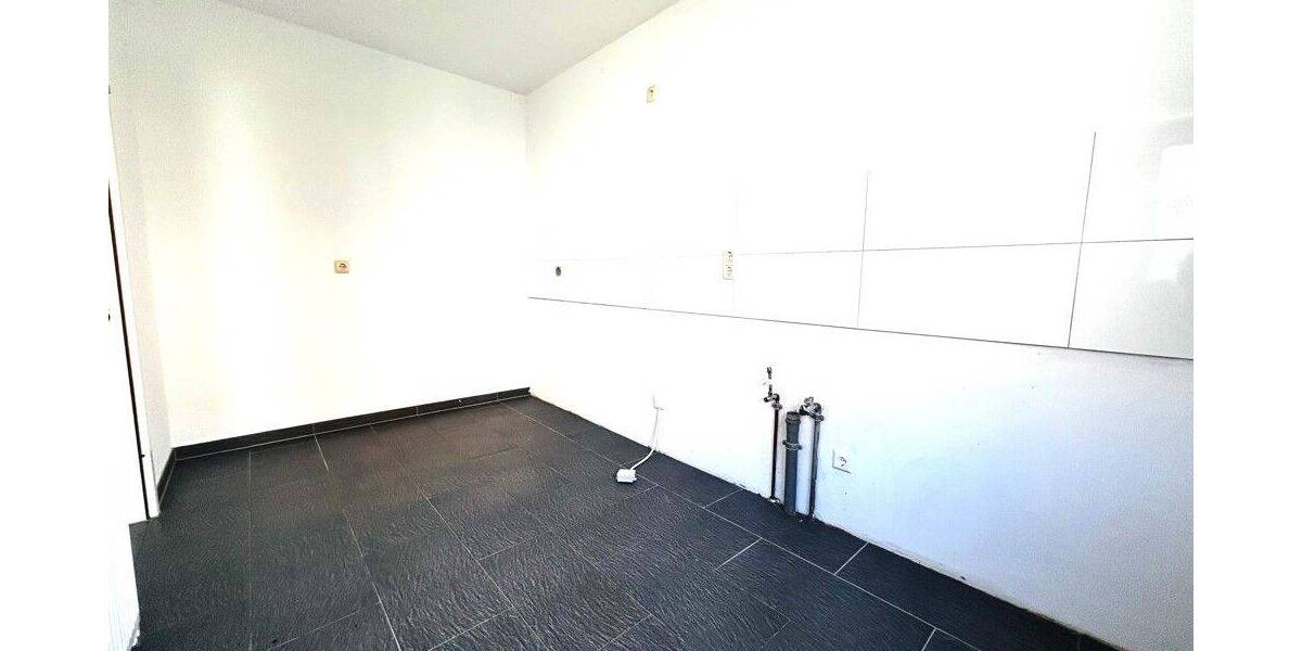 Reihenendhaus Ludwigsburg / Poppenweiler Poppenweiler - 4 Zimmer, 117 m&sup2;, 1.630&euro; | Angebot:26835231