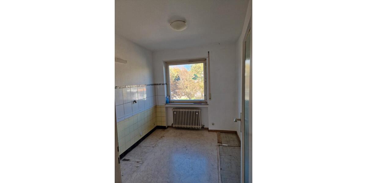 Etagenwohnung Ludwigsburg - 3 Zimmer, 71 m&sup2;, 230.000&euro; | Angebot:26765342