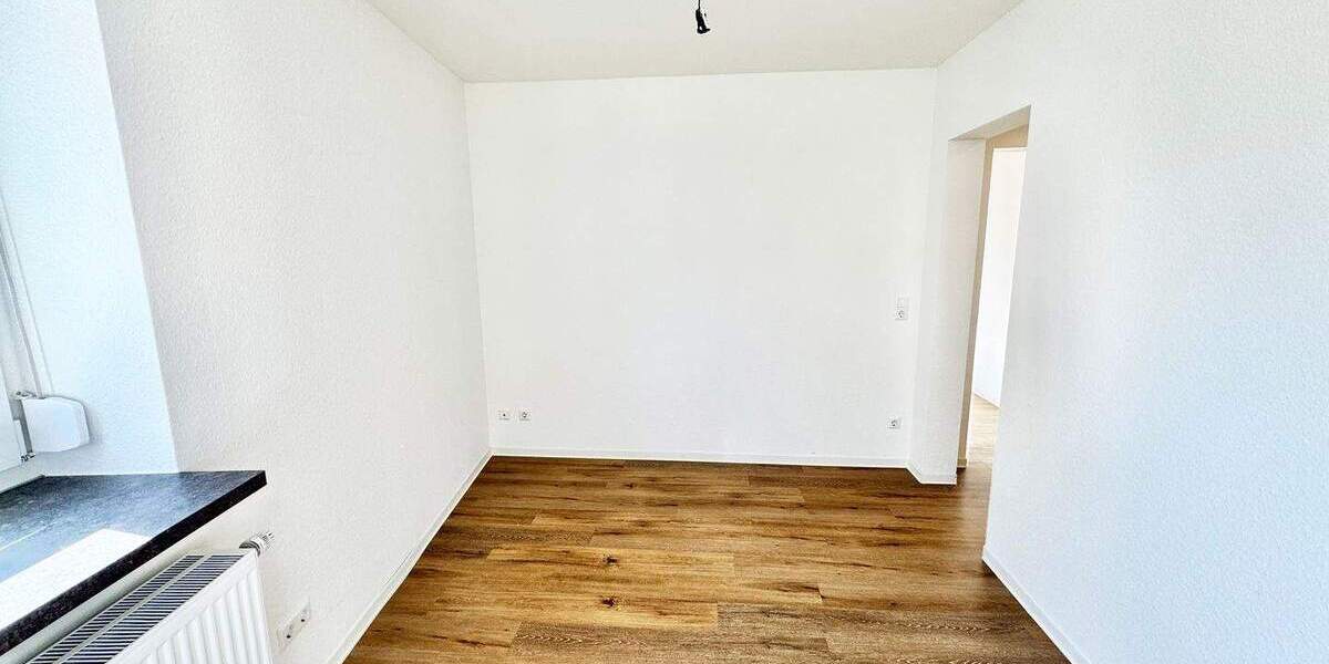 Etagenwohnung Stuttgart Degerloch - 2 Zimmer, 59 m&sup2;, 1.000&euro; | Angebot:25802338