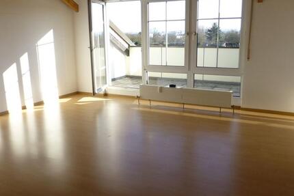 Wohnung Ludwigsburg Pflugfelden - 2 Zimmer, 69 m&sup2;, 990&euro; | Angebot:25807496