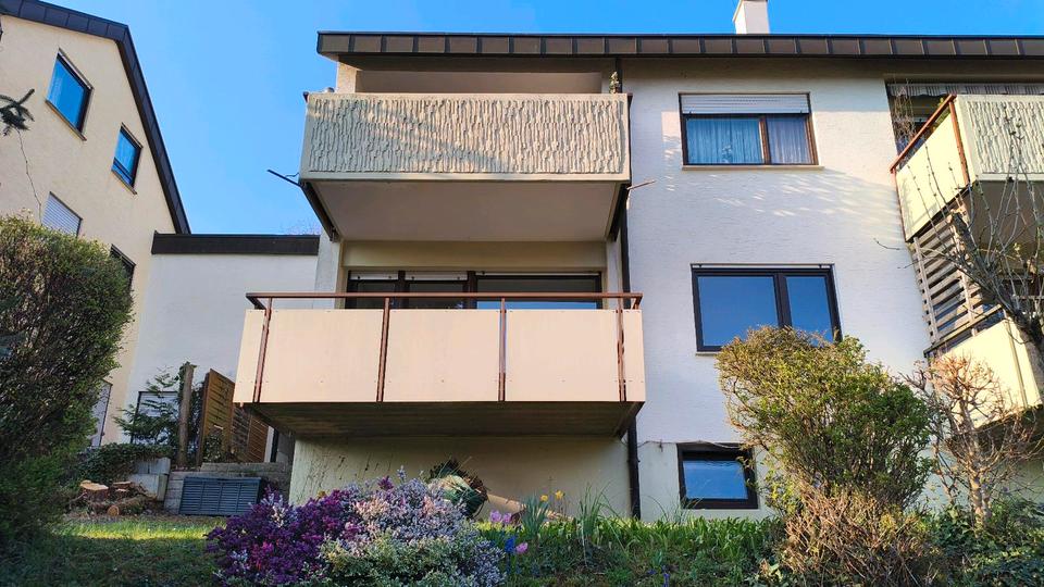 Etagenwohnung Remshalden - 2.5 Zimmer, 74 m&sup2;, 900&euro; | Angebot:25794092