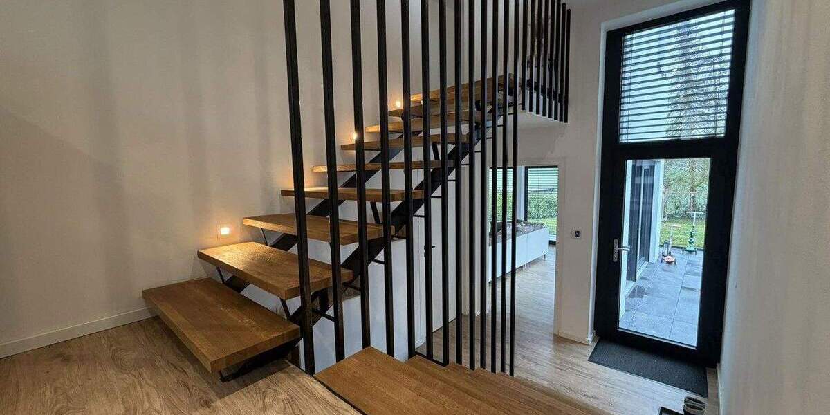 Einfamilienhaus Ilsfeld - 9 Zimmer, 306 m&sup2;, 1.790.000&euro; | Angebot:25654308