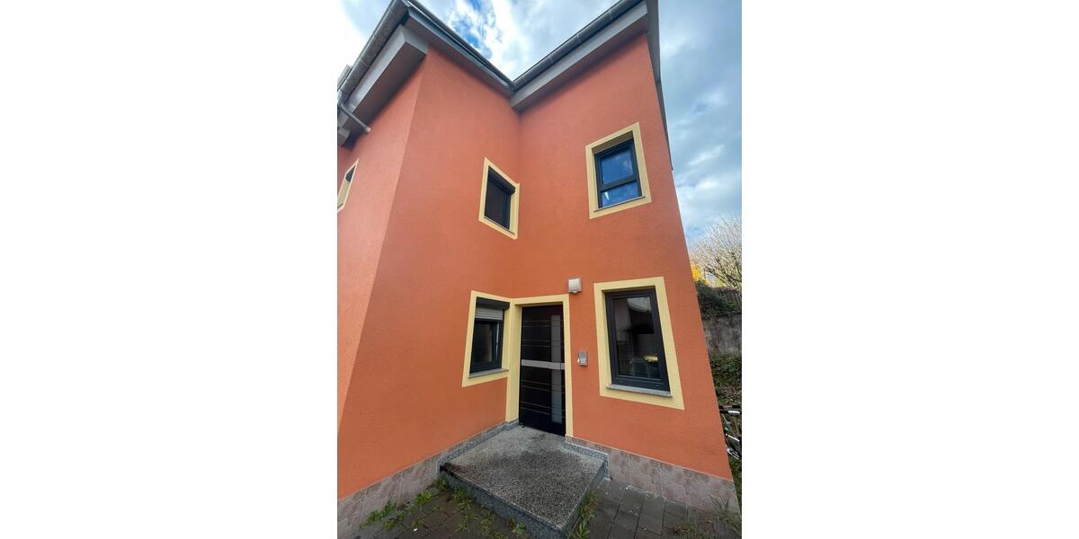 Dachgeschoßwohnung Waiblingen Bittenfeld - 4 Zimmer, 95 m&sup2;, 1.300&euro; | Angebot:26130369