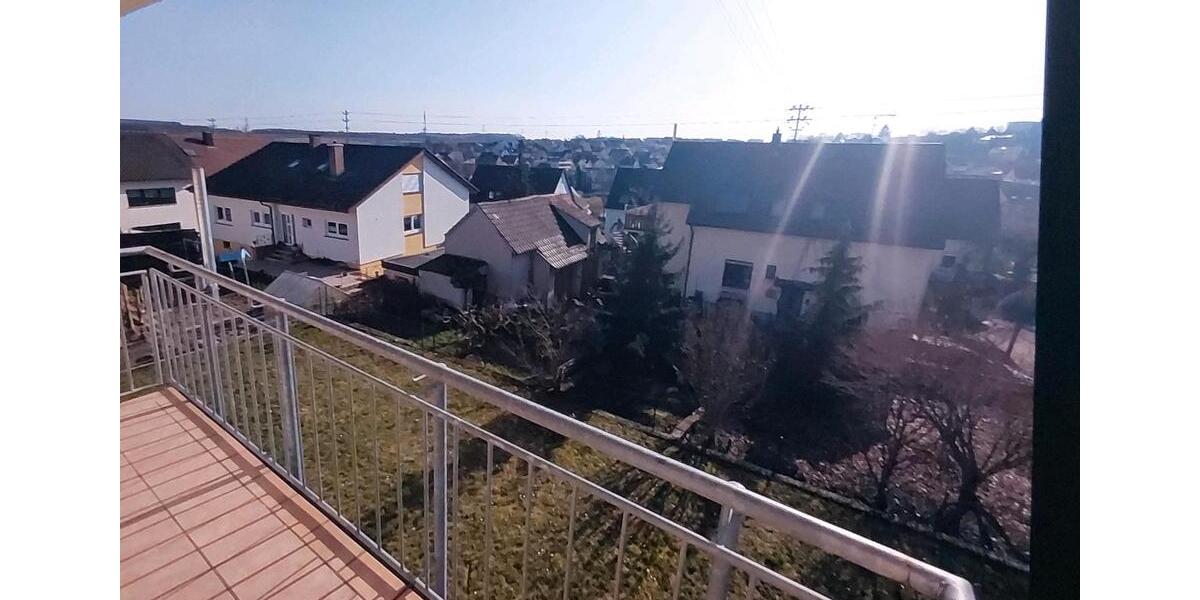 Etagenwohnung Schwaigern - 3 Zimmer, 71 m&sup2;, 730&euro; | Angebot:25934841