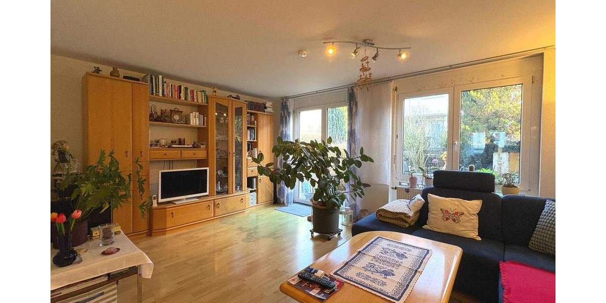 Reihenmittelhaus Stuttgart Vaihingen - 6 Zimmer, 150 m&sup2;, 729.000&euro; | Angebot:25781237