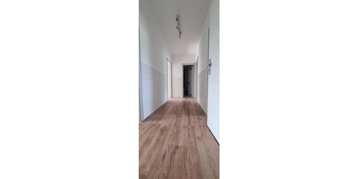 Etagenwohnung Stuttgart Neuwirtshaus - 1 Zimmer, 21 m&sup2;, 690&euro; | Angebot:25961942