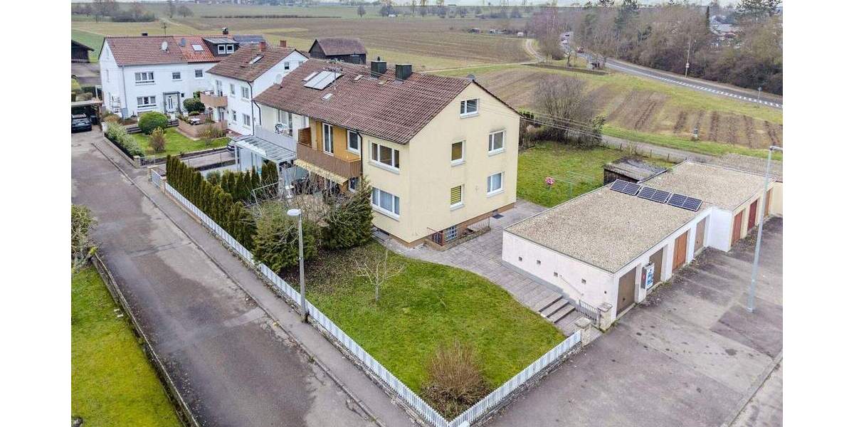 Mehrfamilienhaus, Wohnhaus Sindelfingen / Maichingen Maichingen - 8 Zimmer, 145 m&sup2;, 695.000&euro; | Angebot:25746135