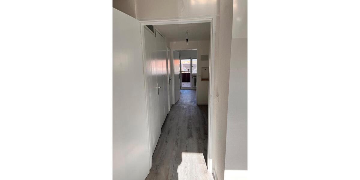 Dachgeschoßwohnung Schwaikheim - 2 Zimmer, 50 m&sup2;, 197.500&euro; | Angebot:27166480