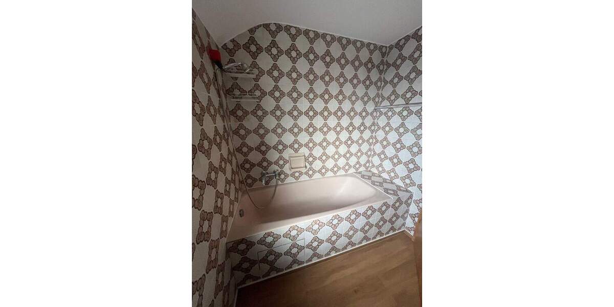 Mehrfamilienhaus, Wohnhaus Schönaich - 8 Zimmer, 201 m&sup2;, 490.000&euro; | Angebot:25662764