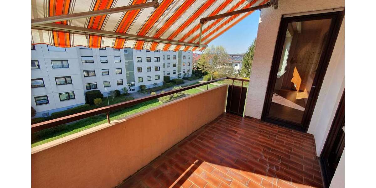 Etagenwohnung Markgröningen - 3.5 Zimmer, 90 m&sup2;, 245.000&euro; | Angebot:27567088