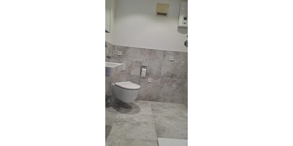 Dachgeschoßwohnung Schorndorf - 2 Zimmer, 48 m&sup2;, 600&euro; | Angebot:26125735