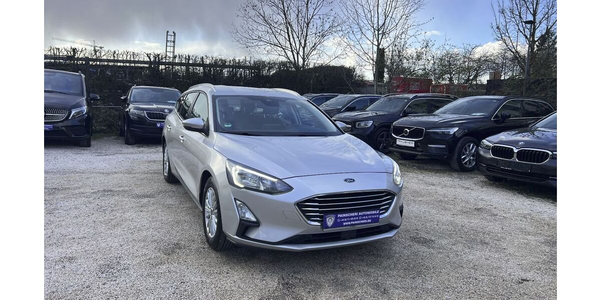 Ford Focus 100.000 km 12.479 &euro; Stuttgart 70567