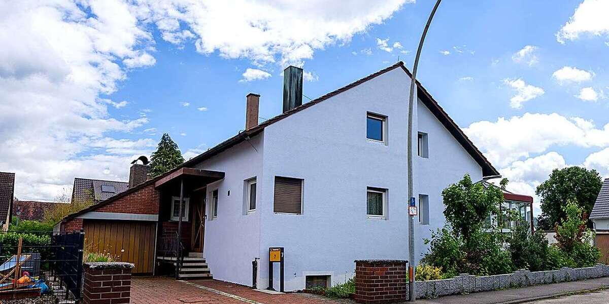 Einfamilienhaus Mühlacker - 7 Zimmer, 180 m&sup2;, 550.000&euro; | Angebot:27204874