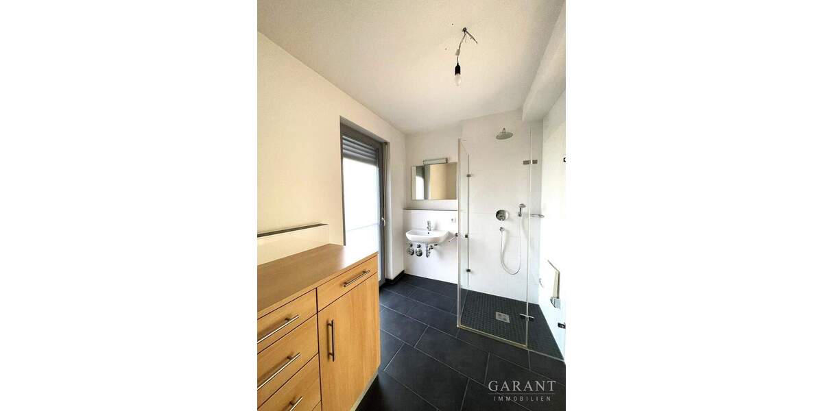 Etagenwohnung Benningen am Neckar - 3 Zimmer, 80 m&sup2;, 385.000&euro; | Angebot:25746487