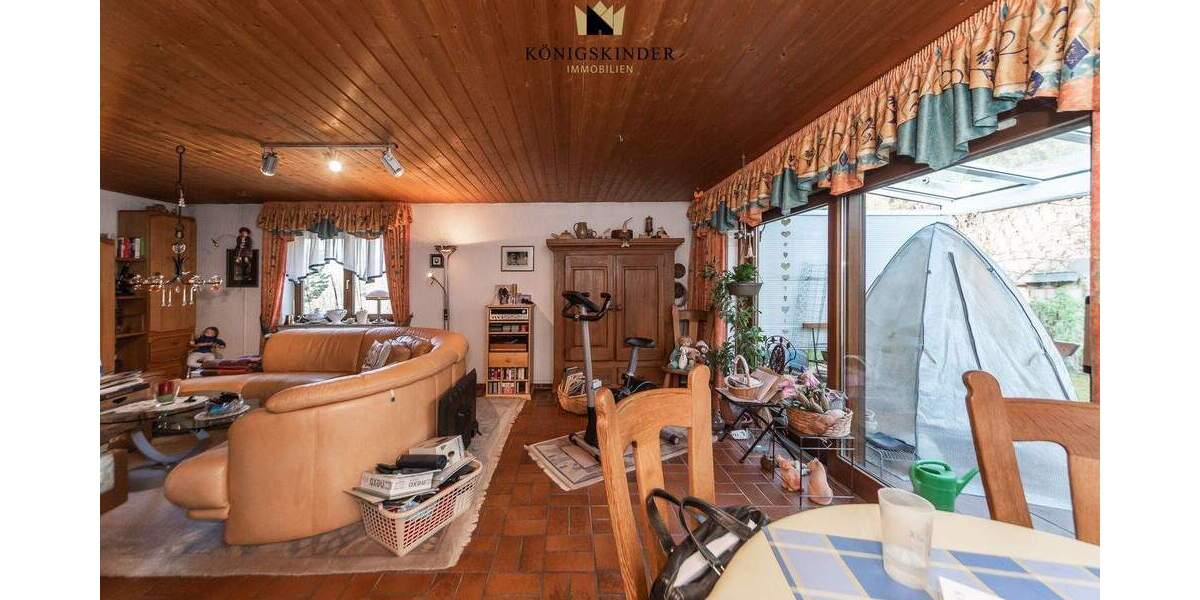 Doppelhaushälfte Oberstenfeld - 8 Zimmer, 161 m&sup2;, 490.000&euro; | Angebot:25862924