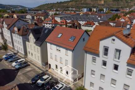 Haus Esslingen am Neckar Pliensauvorstadt - 14 Zimmer, 266 m&sup2;, 598.000&euro; | Angebot:27430369