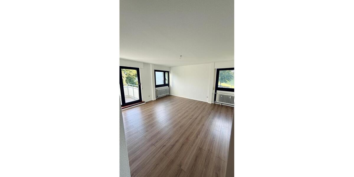 Etagenwohnung Fellbach Oeffingen - 3 Zimmer, 86 m&sup2;, 1.500&euro; | Angebot:27576311