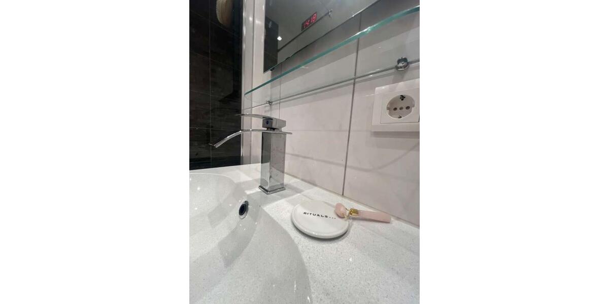 Etagenwohnung Stuttgart Botnang - 2 Zimmer, 63 m&sup2;, 1.200&euro; | Angebot:27554288