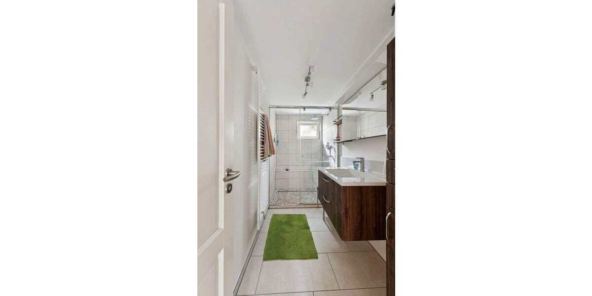 Mehrfamilienhaus, Wohnhaus Oberstenfeld - 8 Zimmer, 210 m&sup2;, 439.000&euro; | Angebot:25746108