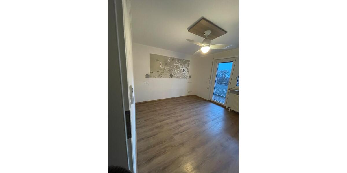 Erdgeschoßwohnung Sachsenheim - 1.5 Zimmer, 40 m&sup2;, 680&euro; | Angebot:27576605