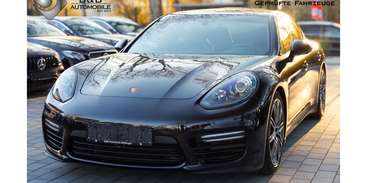 Porsche Panamera 76.500 km 49.990 &euro; Böblingen-Süd 71032