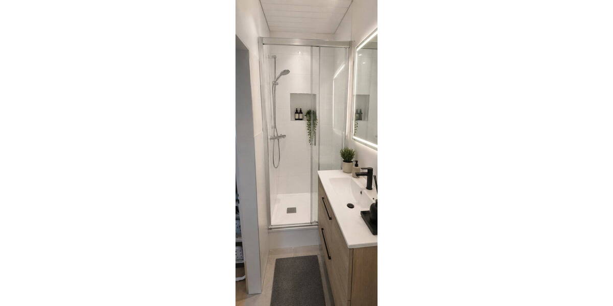 Etagenwohnung Stuttgart-Untertürheim Untertürkheim - 3 Zimmer, 65 m&sup2;, 900&euro; | Angebot:26932109