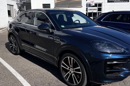 Porsche Cayenne 16.700 km 121.100 &euro; Sindelfingen/ Maichingen 71069