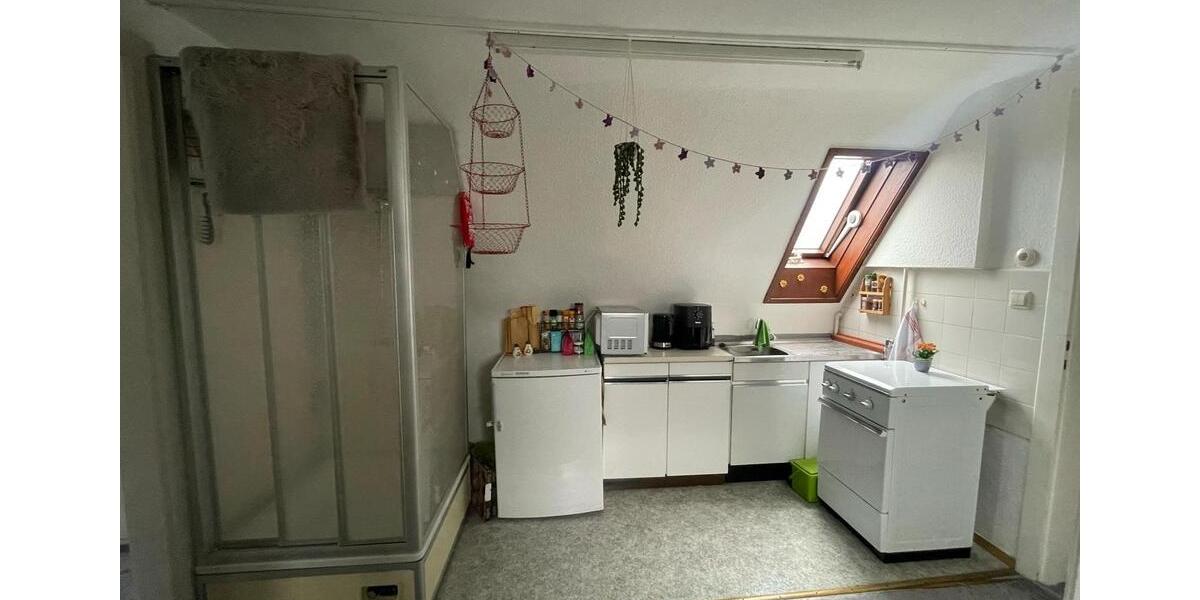Dachgeschoßwohnung Stuttgart Vaihingen - 2 Zimmer, 35 m&sup2;, 500&euro; | Angebot:25900827