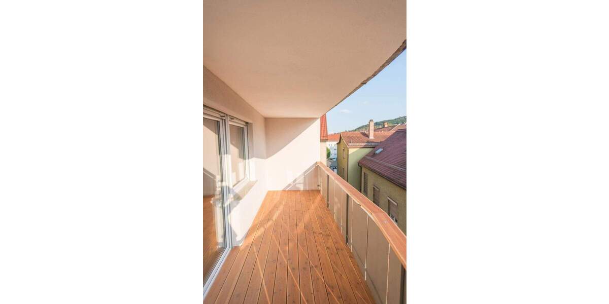 Zimmer Stuttgart Ost - 3 Zimmer, 74 m&sup2;, 1.350&euro; | Angebot:25776964