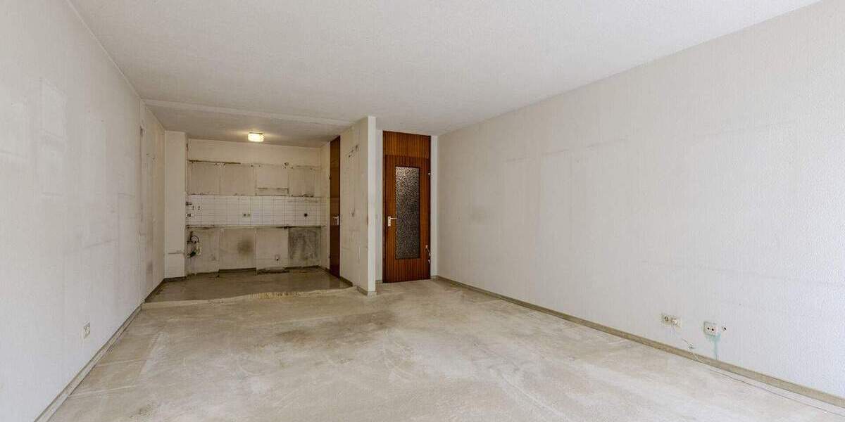 Etagenwohnung Stuttgart / Feuerbach Feuerbach - 2 Zimmer, 83 m&sup2;, 275.000&euro; | Angebot:25704120