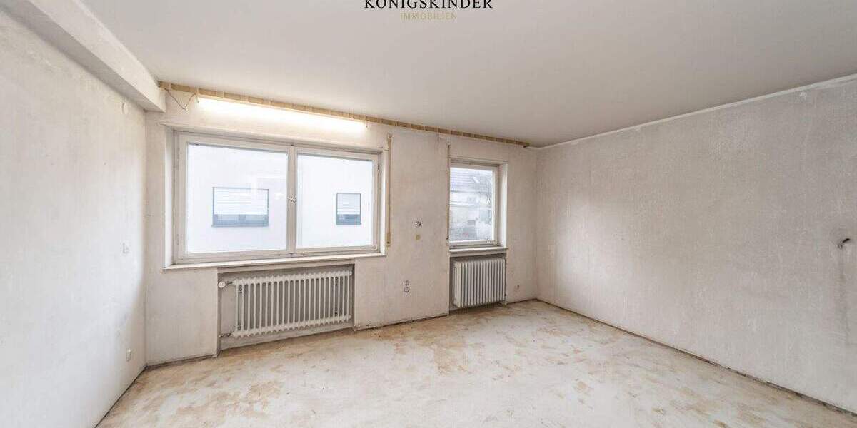 Mehrfamilienhaus, Wohnhaus Stuttgart Vaihingen Dürrlewang - 6 Zimmer, 149 m&sup2;, 650.000&euro; | Angebot:25680007