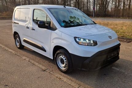 Toyota Proace City 39.350 km 16.450 &euro; Böblingen 71032