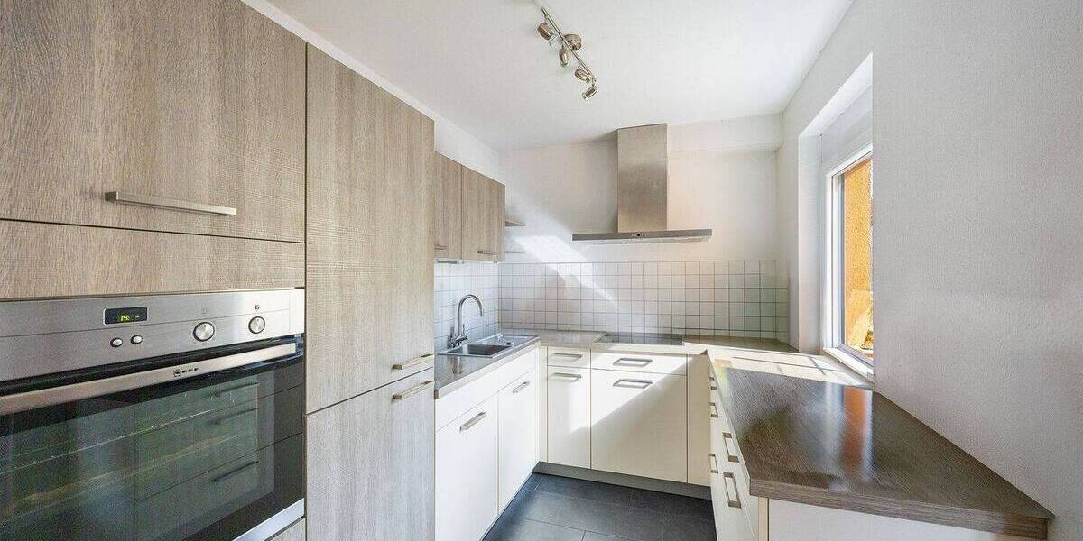 Etagenwohnung Ludwigsburg Mitte - 3 Zimmer, 80 m&sup2;, 389.000&euro; | Angebot:25928956