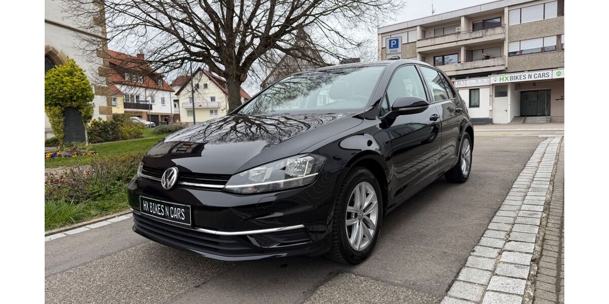 VW Golf 104.000 km 11.990 &euro; Aichwald 73773