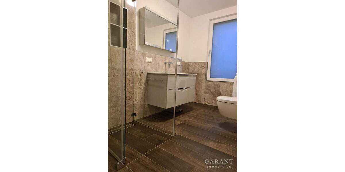 Etagenwohnung Weinsberg - 4 Zimmer, 110 m&sup2;, 1.595&euro; | Angebot:25730293