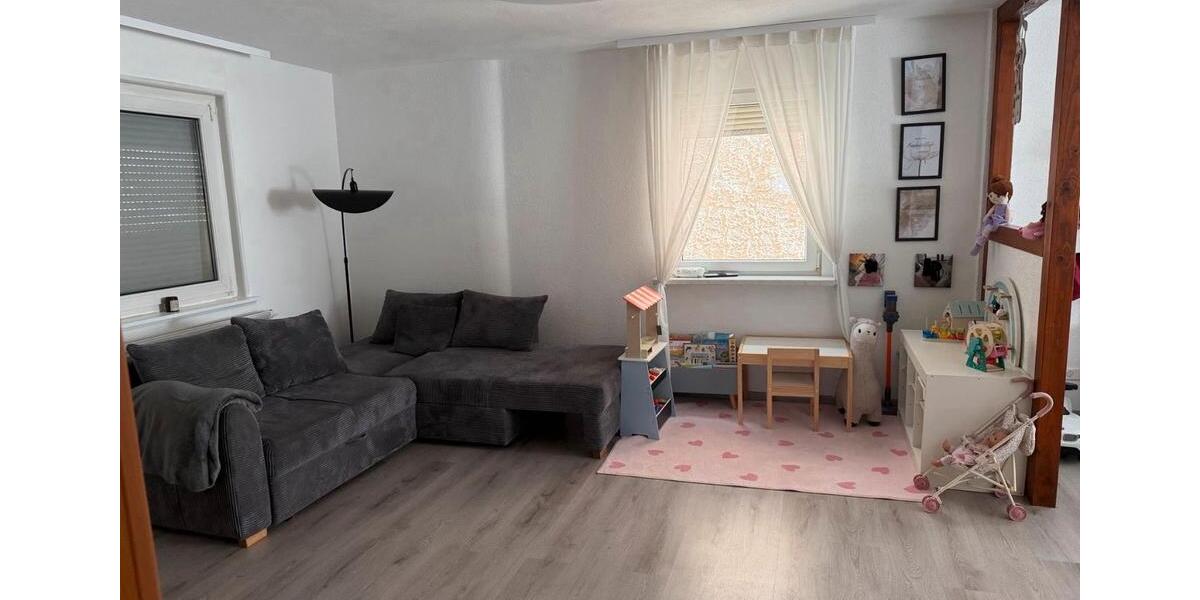 Etagenwohnung Wendlingen am Neckar - 3 Zimmer, 74 m&sup2;, 1.000&euro; | Angebot:27567309